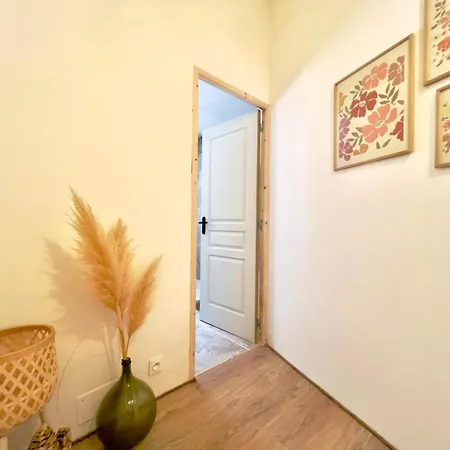 Le Logis Du Chateau , Charme Au Coeur De Apartman